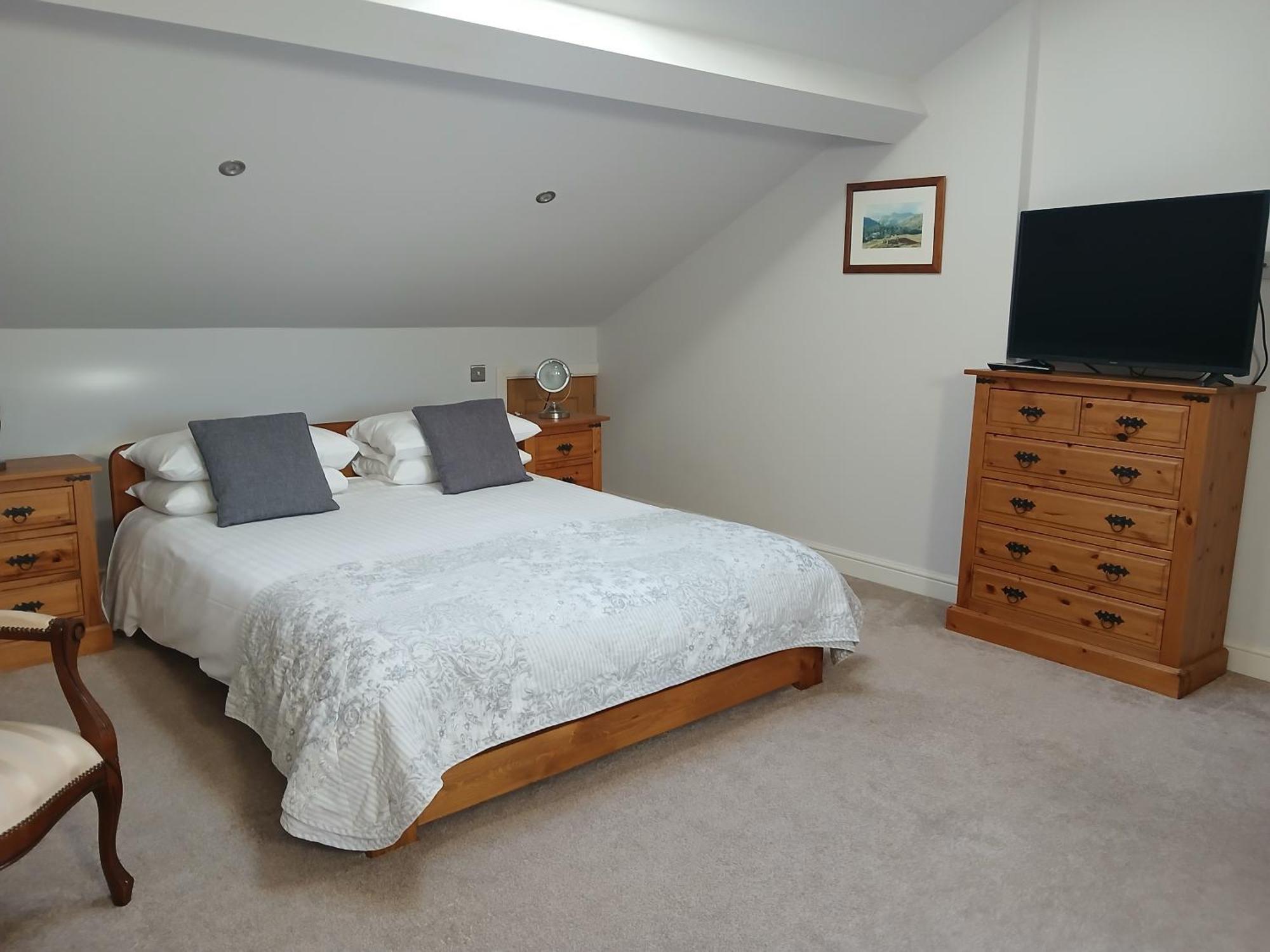 Ormsgill Inn Barrow-in-Furness ภายนอก รูปภาพ